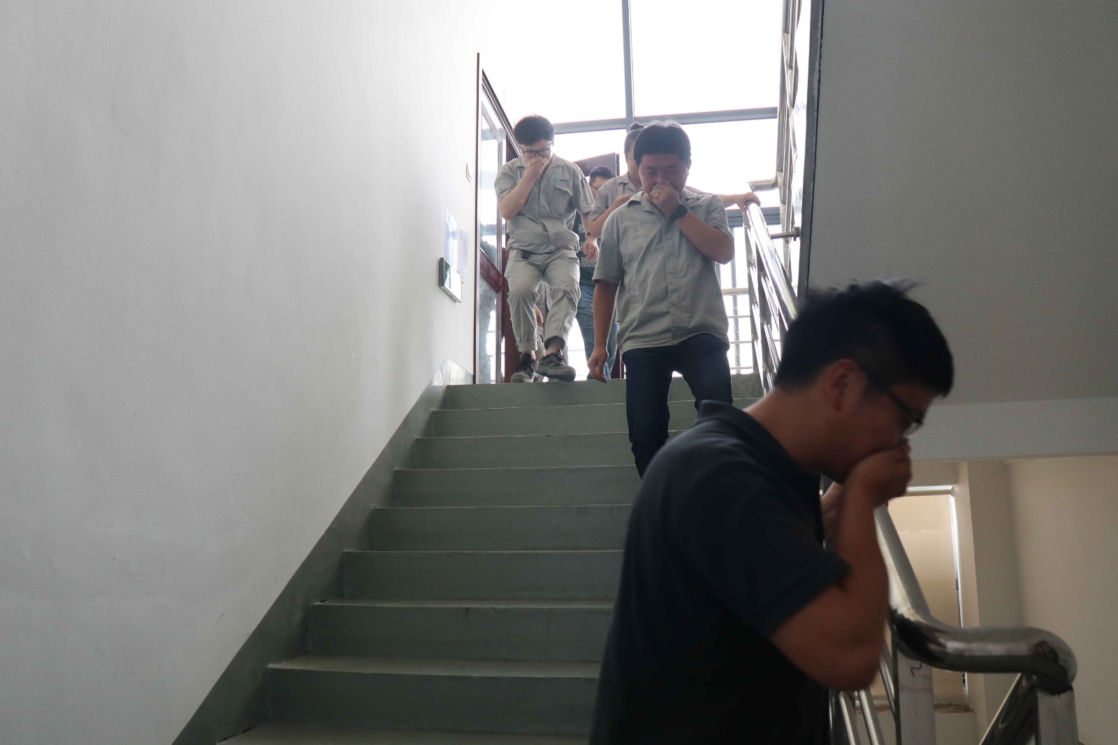 1743130423360888.jpg dc25a13e9f67aec71d4cf321d5194cb9.jpg