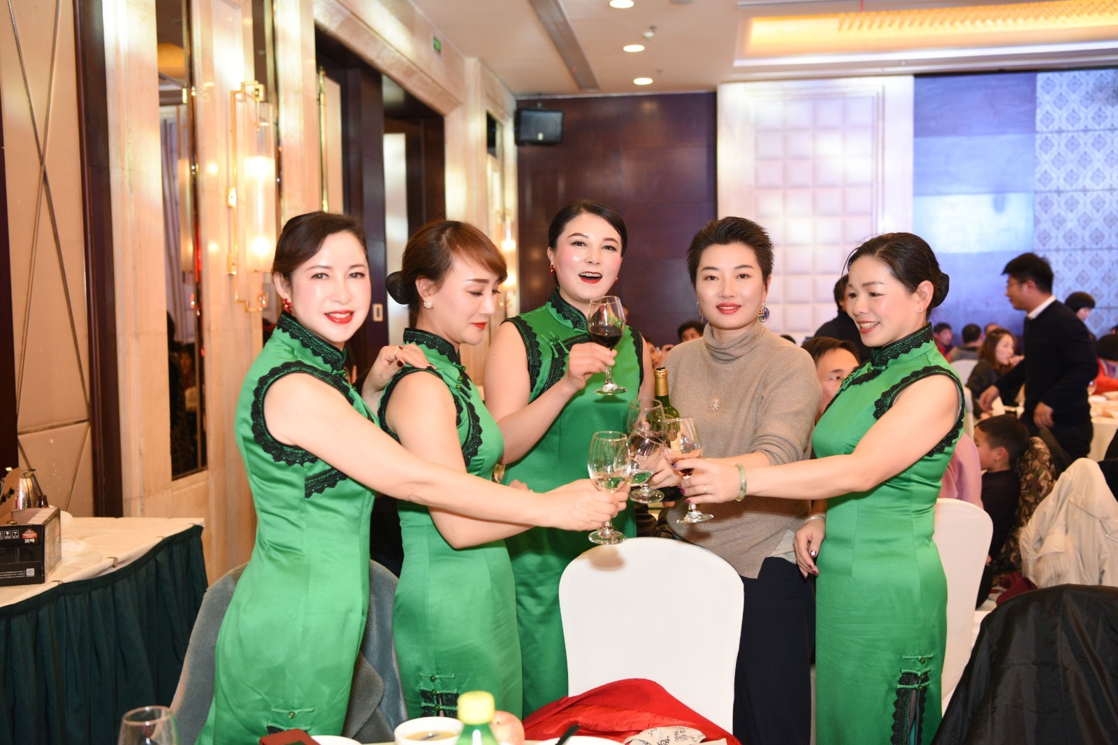 1743132445107129.jpg 0068f0bbfce8fabc727eea3897d7e422.jpg