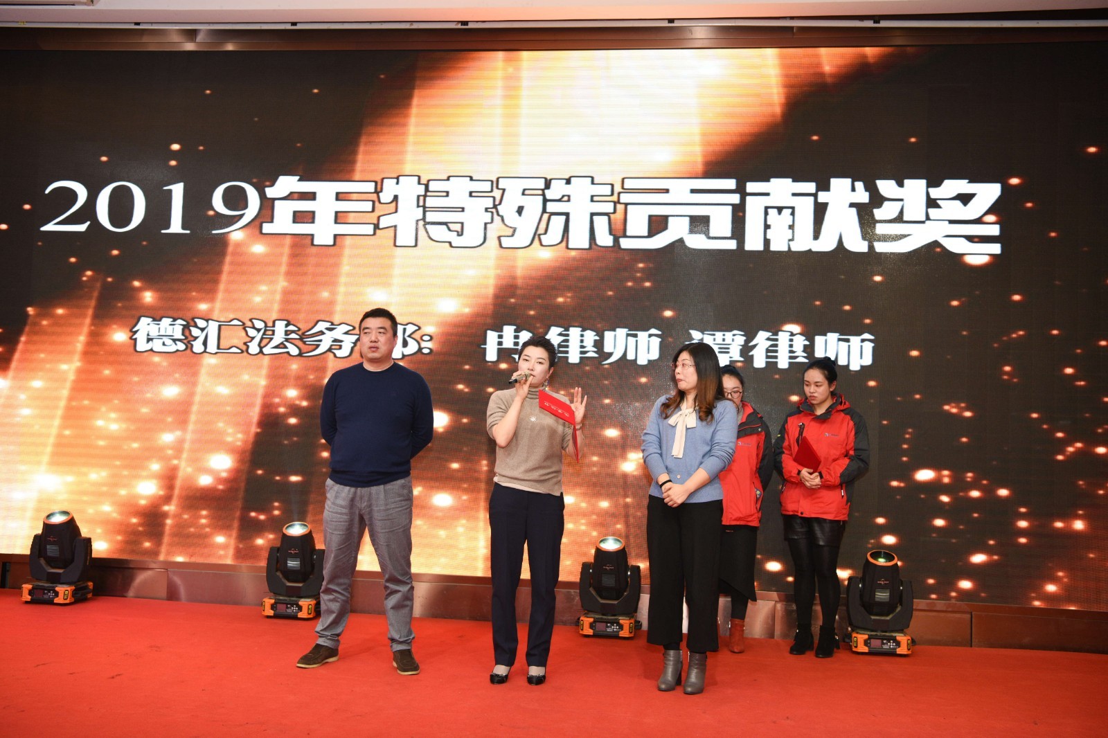 1743132562560643.jpg 044fe20abf6f705741df224ddea0f9bf.jpg