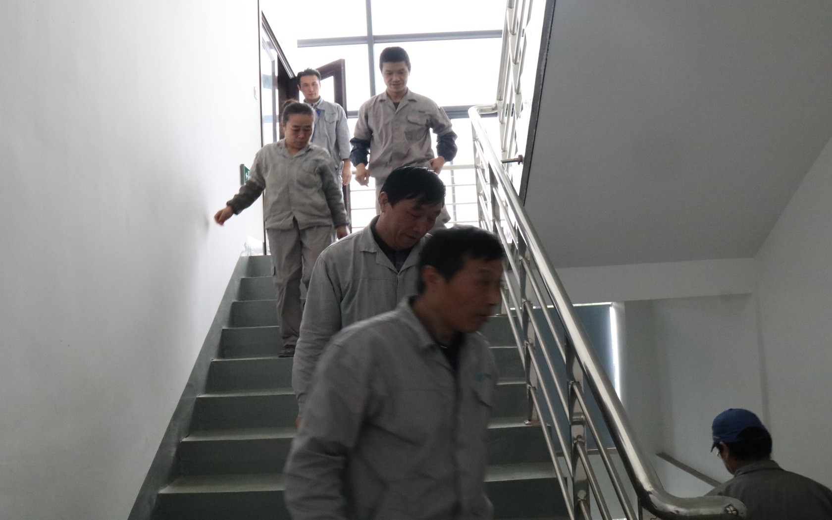 1743139189998656.jpg 85df4dfd5d62f3c8d50e2d7cd2d9f8ba.jpg