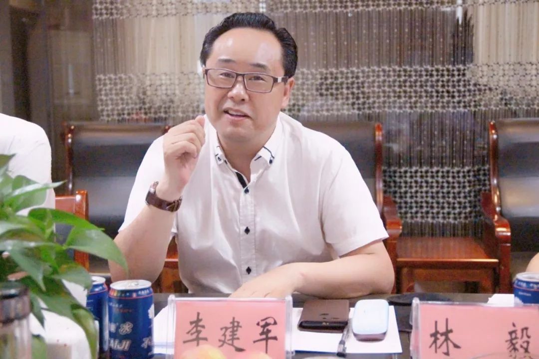 1743139604801067.jpg 4c01173d304634f78d4bd557843a4ad8.jpg